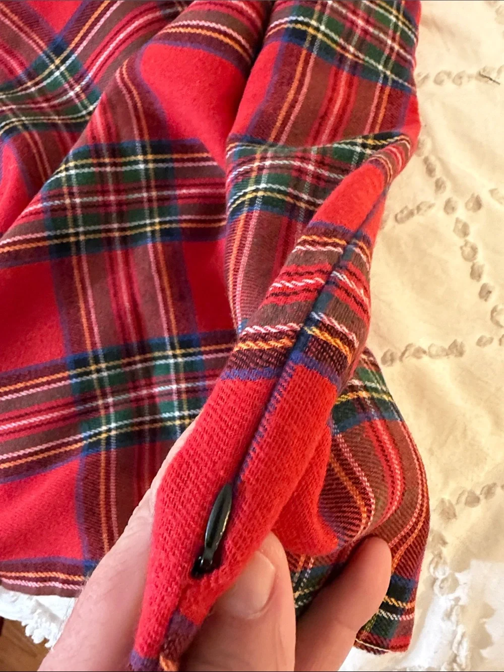Red Tartan Plaid Pillow Cover nwot
